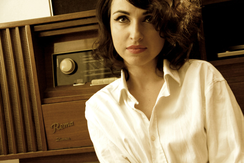 Ζωή Παπαδοπούλου: «Τα τραγούδια που δεν νιώθω έτοιμη να πω, αυτά είναι που με ιντριγκάρουν»