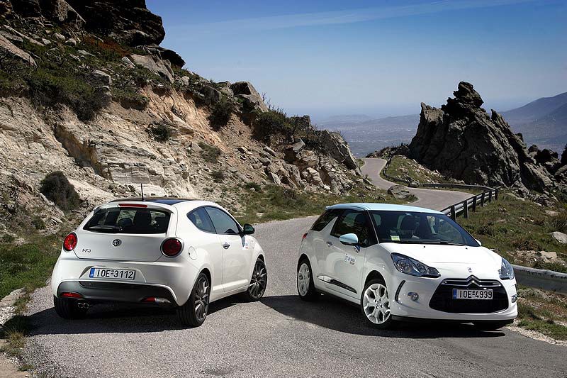 Citroen DS3 1.6 THP vs Alfa Romeo MiTo 1.4 QV: Σε λευκό φόντο…