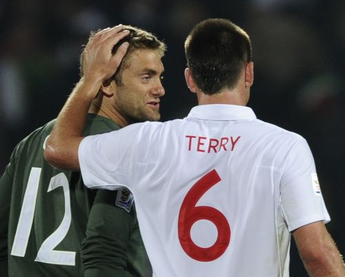 Οι ΗΠΑ «τσίμπησαν» την ισοπαλία από την Αγγλία