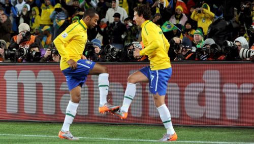 Δεν χόρεψε σάμπα η Βραζιλία αλλά νίκησε 2-1 τη Β.Κορέα