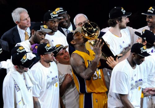 Πρωταθλητές ΝΒΑ οι Λέικερς με 83-79 επί των Σέλτικς στον έβδομο τελικό