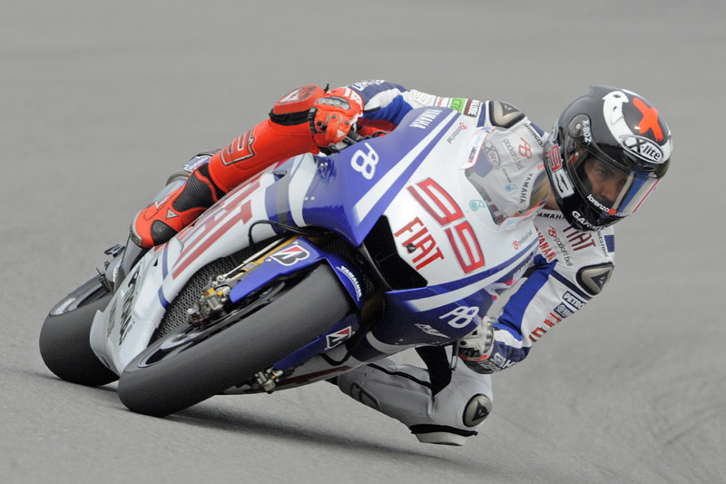 MotoGP Τσεχίας 2010, ΕΔ1: Επίδειξη δύναμης του Jorge Lorenzo