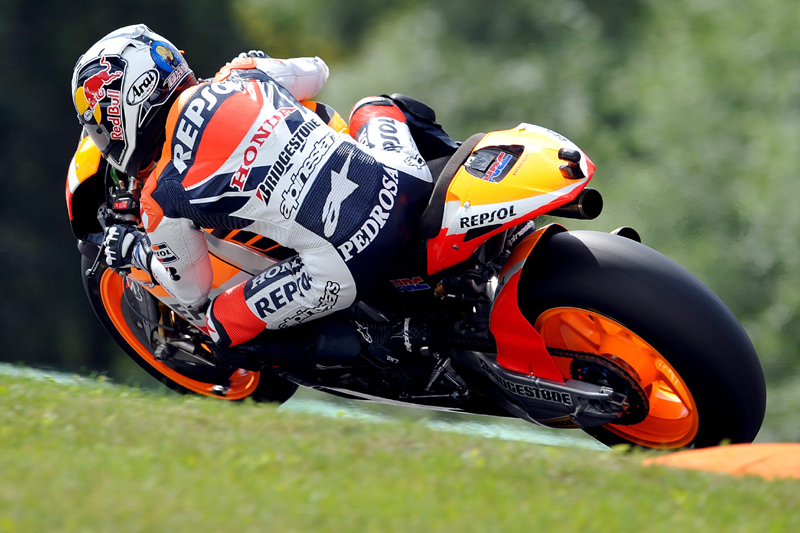 MotoGP Τσεχίας 2010: Επεισοδιακή pole του Dani Pedrosa