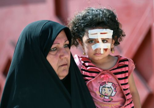 Μπαράζ πολύνεκρων βομβιστικών επιθέσεων συγκλονίζει το Ιράκ