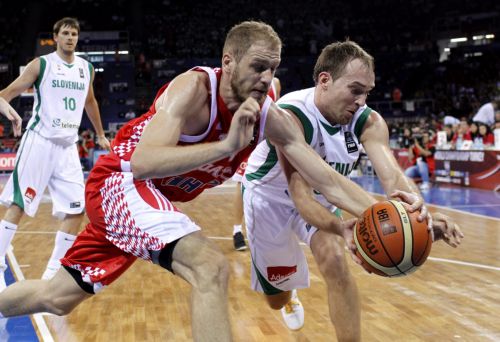 Η Βραζιλία άγγιξε το θαύμα αλλά έχασε 70-68 από τις ΗΠΑ, πολύτιμη νίκη της Σλοβενίας, 91-84 την Κροατία, κέρδισε το Ιράν