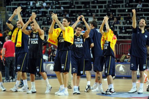 Επανήλθε η Αργεντινή, 73-61 τη Ρωσία και πάει για 5η θέση