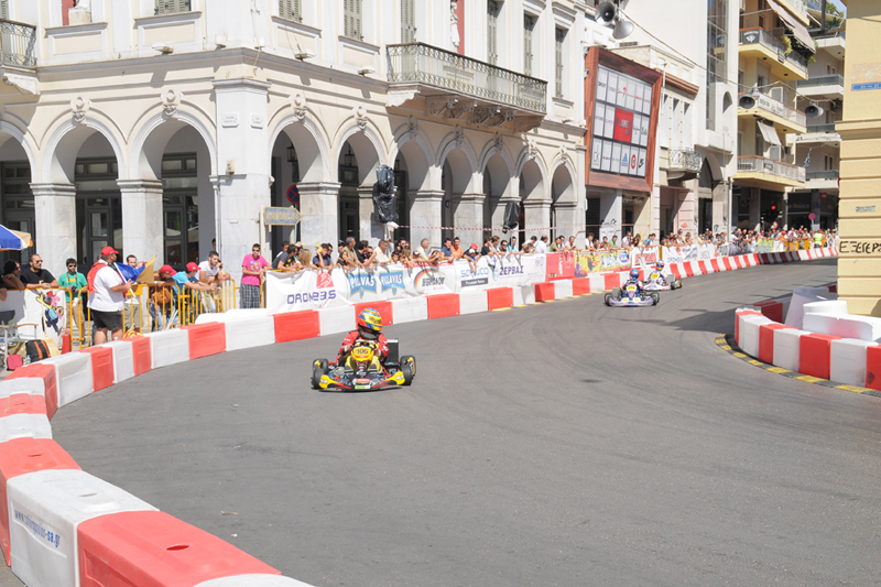Χιλιάδες θεατές στον αγώνα Καρτ της Πάτρας