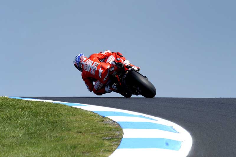 MotoGP Αυστραλίας 2010: Χωρίς αντίπαλο ο C. Stoner