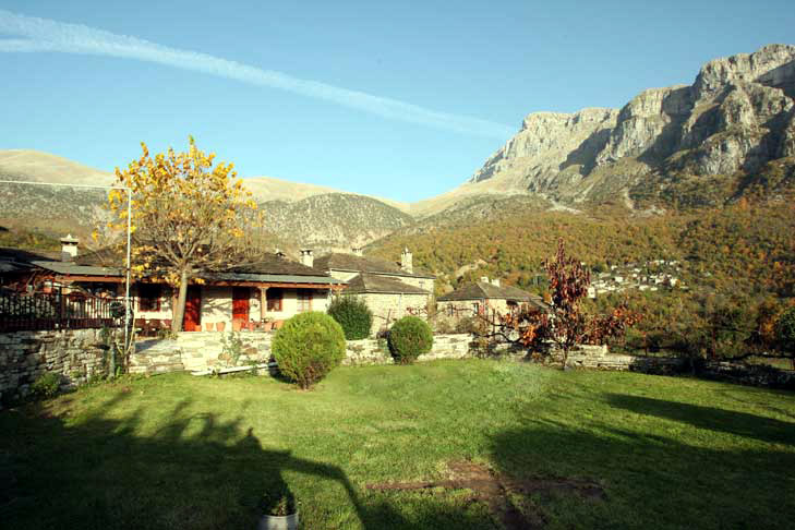 Ο παραδοσιακός Ξενώνας Αστράκα στο Πάπιγκο