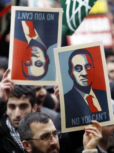 «Λαοθάλασσα» στο Κάιρο κατά του Χόσνι Μουμπάρακ