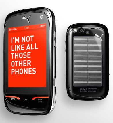 Ένα PUMA (phone) εισβάλλει στα καταστήματα Γερμανός