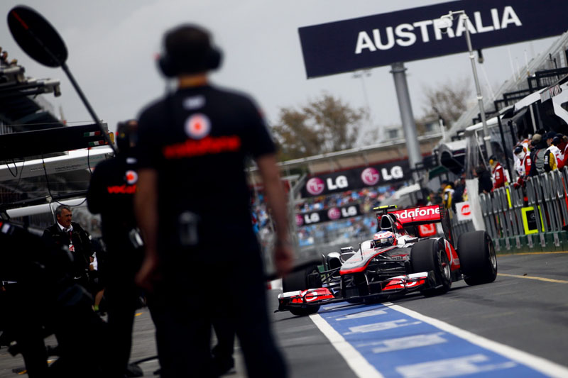 F1 – GP Αυστραλίας 2011, ΕΔ1-2: «Κλειστά χαρτιά» από τις ομάδες