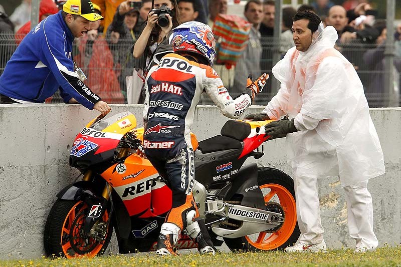 Η FIM ερευνά τη στάση των κριτών απέναντι στον Casey Stoner στη Jerez