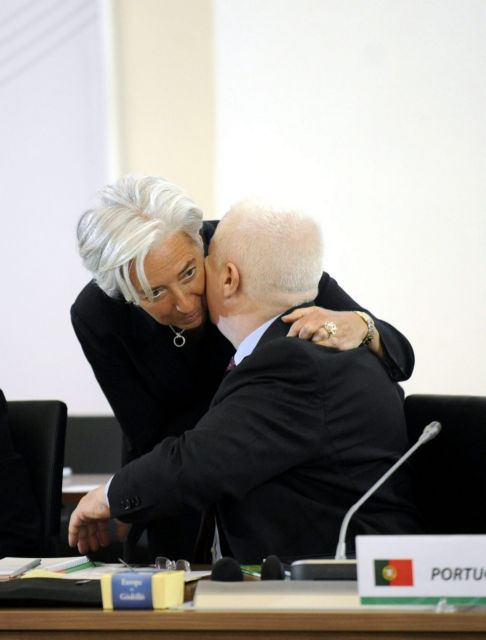 Η τρόικα φτάνει στη Λισαβόνα για τους όρους του δανείου των  80 δισ. ευρώ