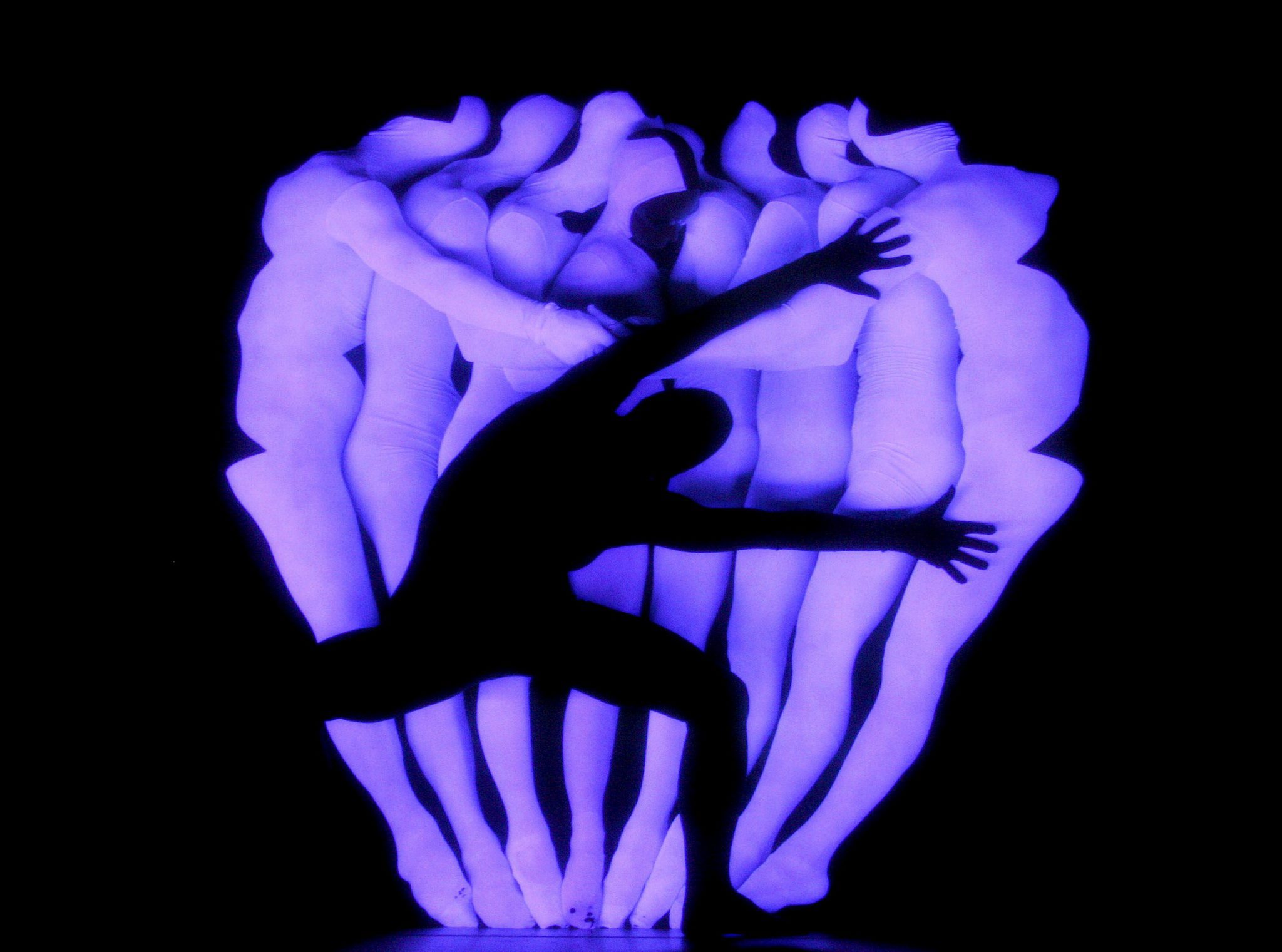 Χορός και happening πλημμυρίζουν τους δρόμους στις 29 Απριλίου