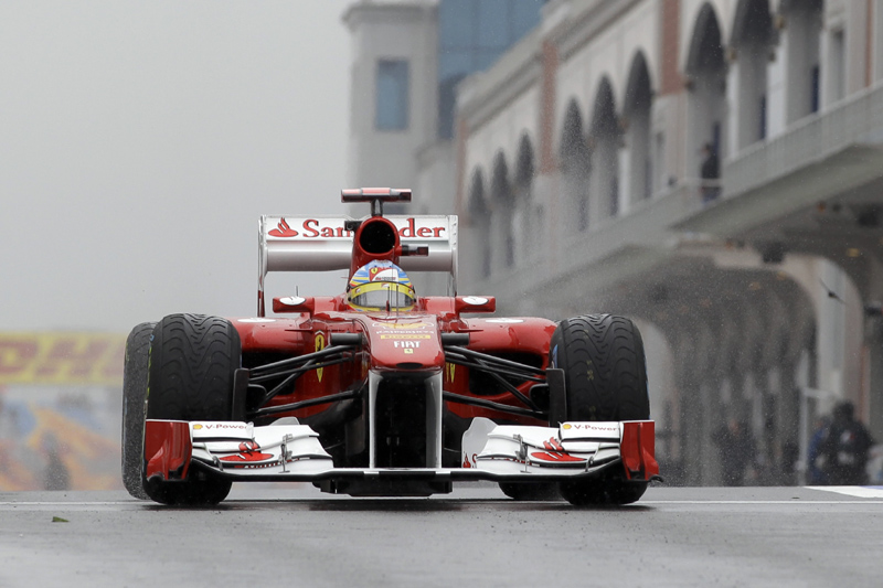 F1 – GP Τουρκίας 2011, ΕΔ1: Ταχύτερος ο F. Alonso στη βροχερή Πόλη