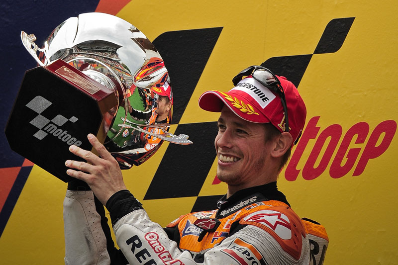 «Περίπατος» του Casey Stoner στο MotoGP της Καταλονίας