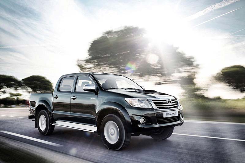Ανανεωμένο επιστρέφει το Toyota Hilux