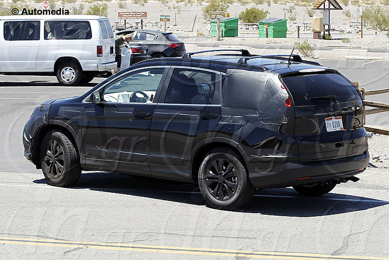 Honda CR-V 2012: Ασκήσεις επιβίωσης