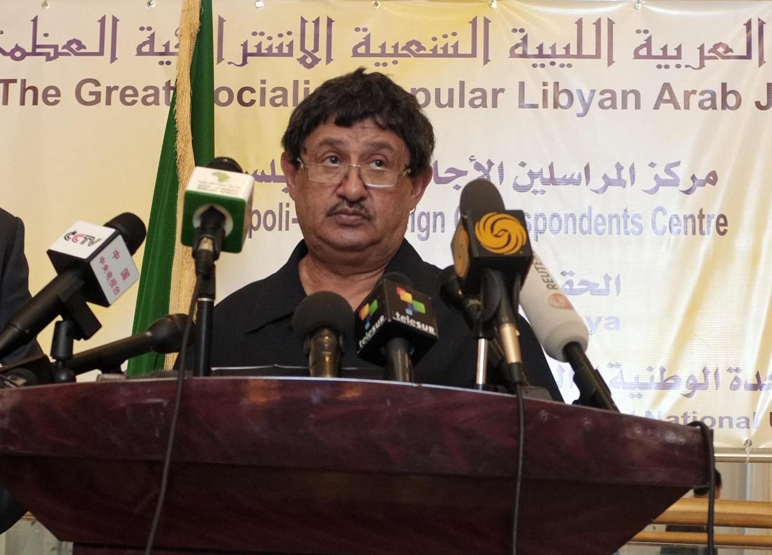 Στην Αθήνα για συνομιλίες με τον Στ.Λαμπρινίδη ο απεσταλμένος του Καντάφι