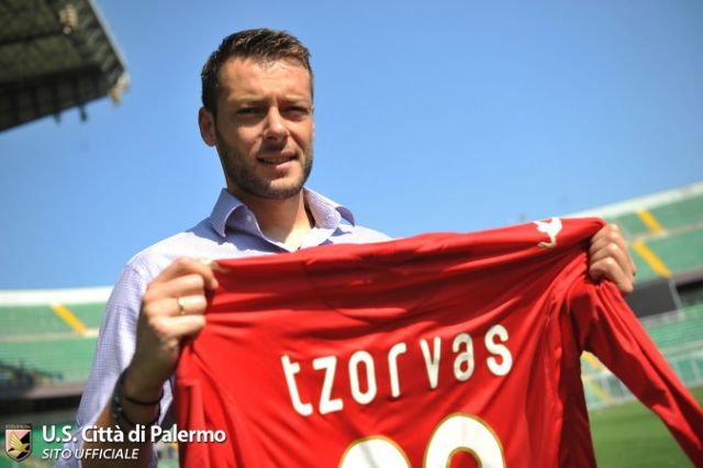 Η Παλέρμο παρουσίασε τον νεό πορτιέρο της… Τζόρβα (pics)