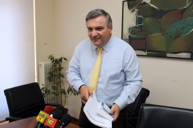 Υποχρεωτικές μετατάξεις στους υπερχρεωμένους δήμους, δηλώνει ο Χ.Καστανίδης