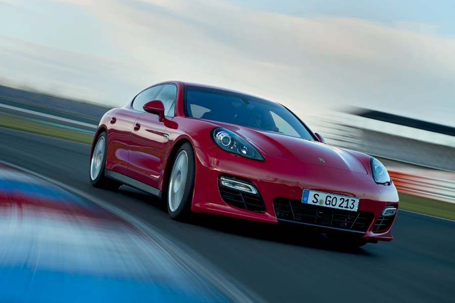 Porsche Panamera GTS: Διαβολική σύμπτωση