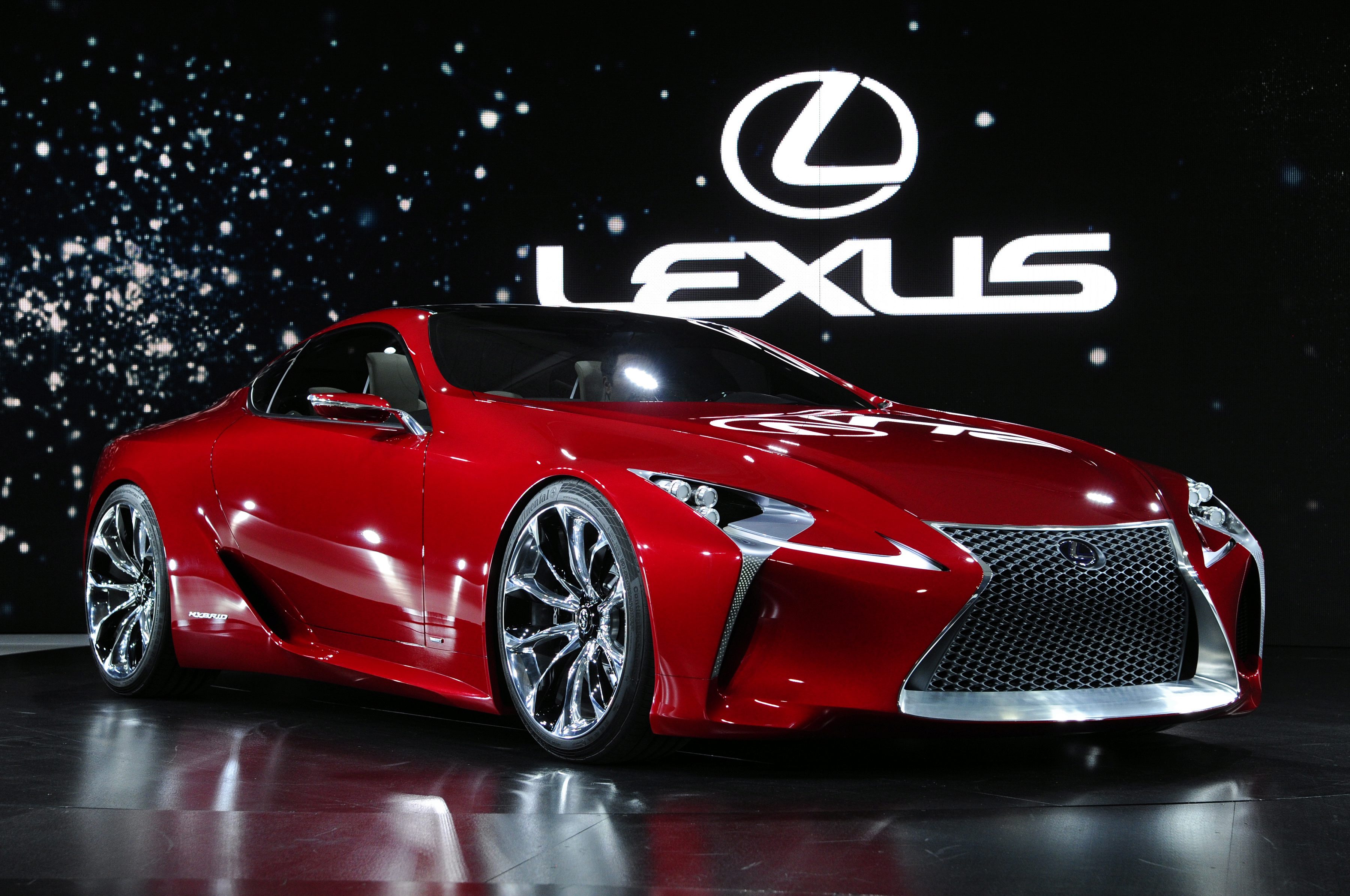 Lexus LF-LC: Πρωτότυπο supercar με αξιώσεις