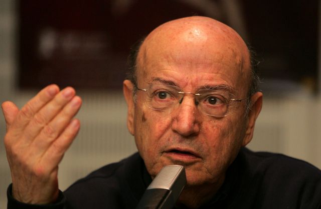 Το γύρο του κόσμου κάνει η είδηση του θανάτου του Θόδωρου Αγγελόπουλου