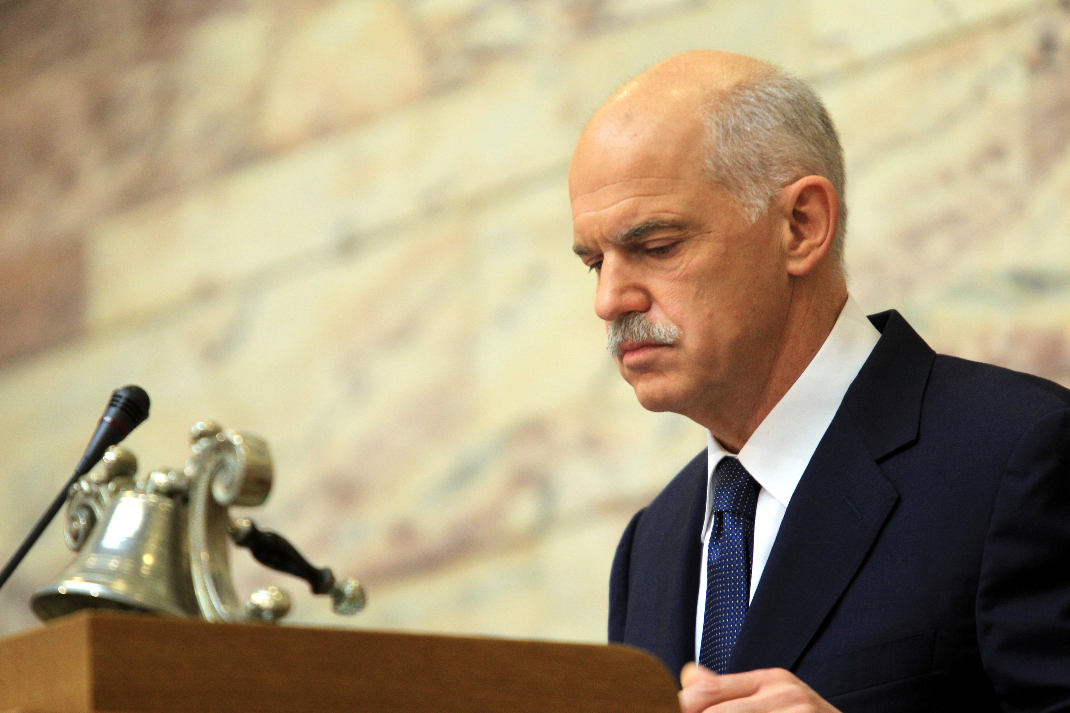 Συνεδριάζει το μεσημέρι της Πέμπτης η Κοινοβουλευτική Ομάδα του ΠΑΣΟΚ