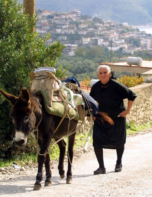 Σε απογραφή της ελληνικής μειονότητας στην Αλβανία προχωρά η «Ομόνοια»