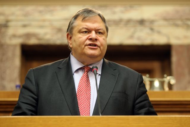 Η συμμετοχή του επίσημου τομέα στο επίκεντρο των διαβουλεύσεων για το «κούρεμα» του χρέους