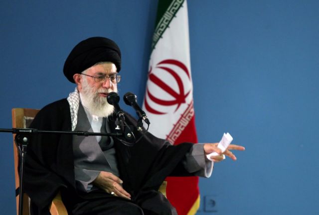 Ισραηλινό χτύπημα στο Ιράν «αναμένουν» οι ΗΠΑ και ο Χαμενεΐ απειλεί