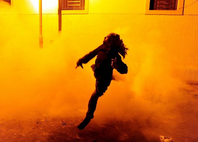 Δύο νεκροί σε συγκρούσεις στο Σουέζ μετά την ποδοσφαιρική τραγωδία στην Αίγυπτο