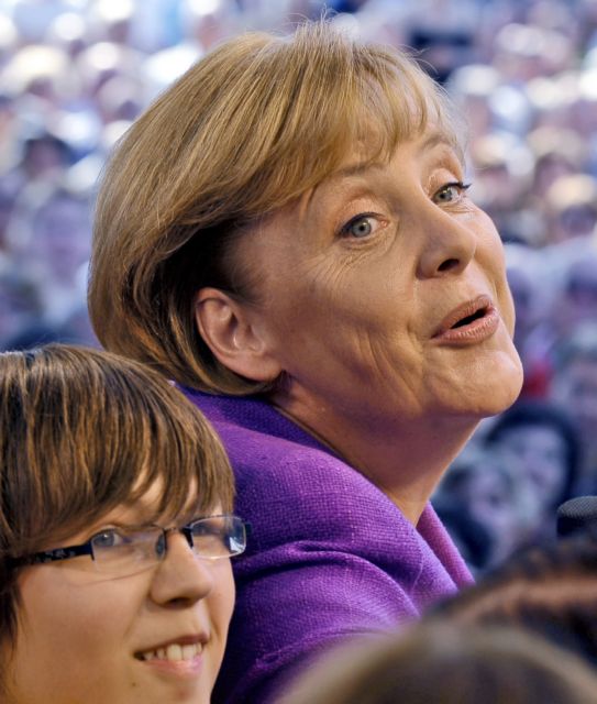 Άλμα στη δημοτικότητα της Μέρκελ με «επιστροφή» στα ποσοστά του 2009