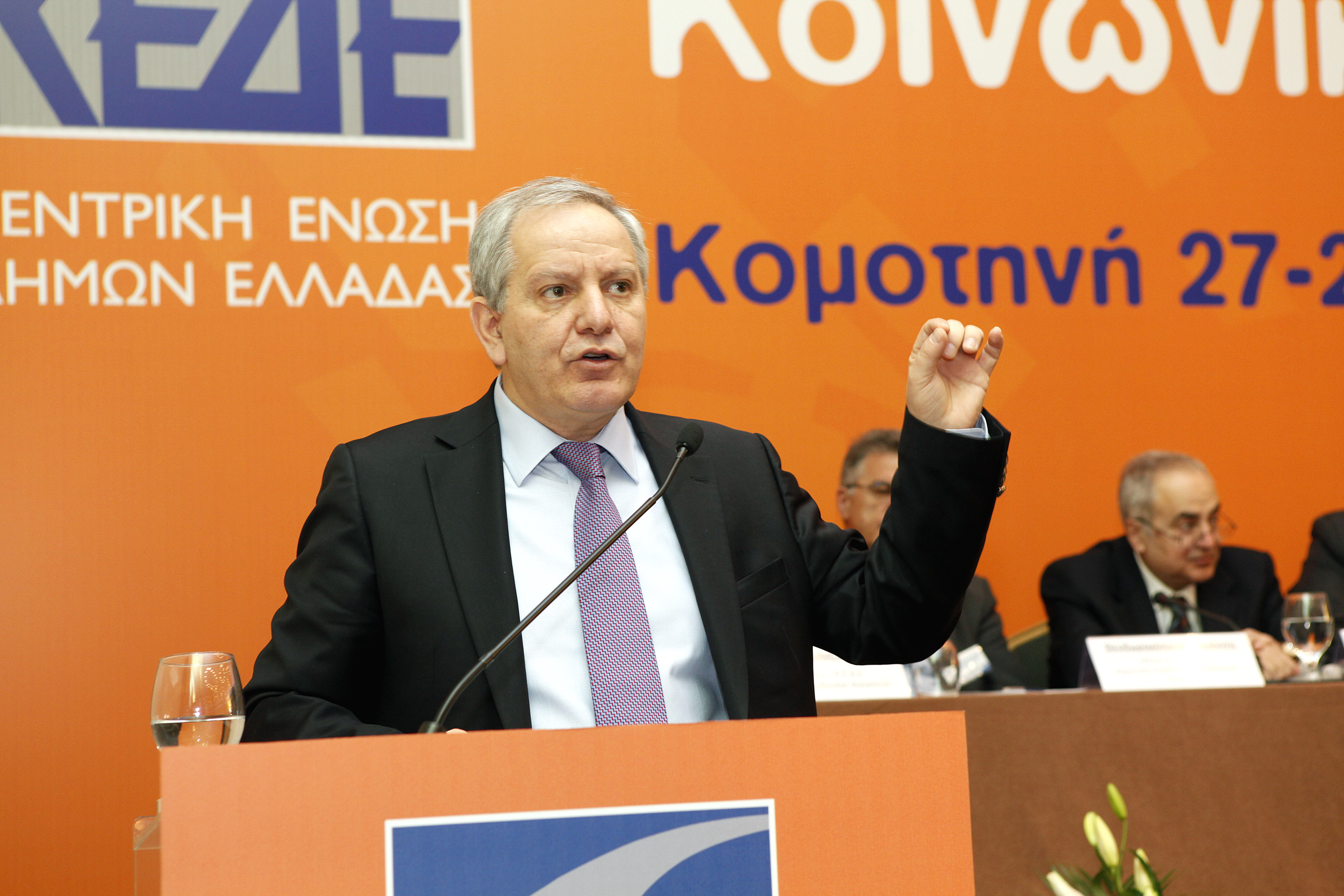 Αντιδρά έντονα η ΚΕΔΕ στο ενδεχόμενο νέων περικοπών κονδυλίων στους ΟΤΑ