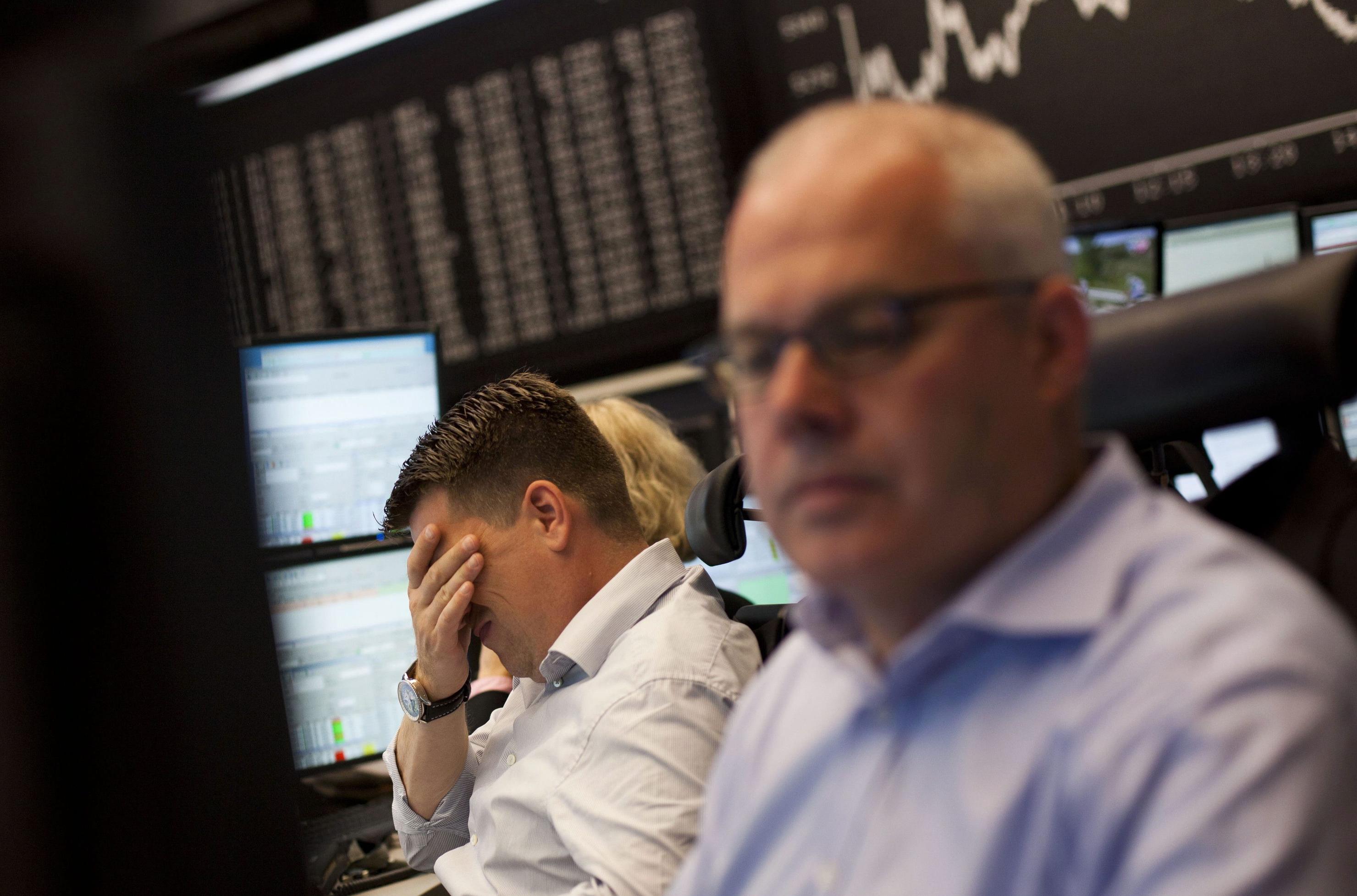 Με οριακές διακυμάνσεις άνοιξε η εβδομάδα στα χρηματιστήρια Ευρώπης και ΗΠΑ