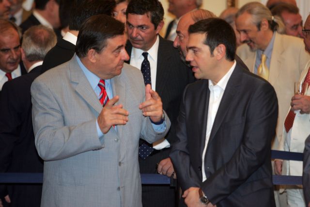 Σφοδρή αντιπαράθεση μεταξύ Καρατζαφέρη-Τσίπρα με οξύτατους χαρακτηρισμούς