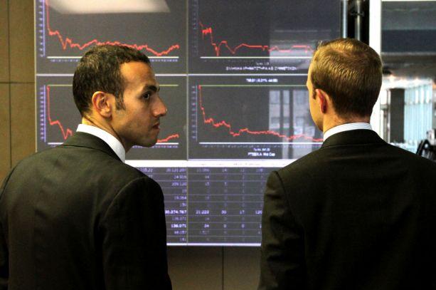 Αρνητικό το κλίμα στις αγορές, μετά την αναβολή των αποφάσεων του Eurogroup