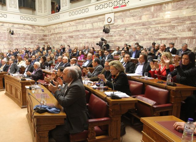 Πιθανή απώλεια της δεδηλωμένης του ΠΑΣΟΚ λόγω αρνητικών ψήφων