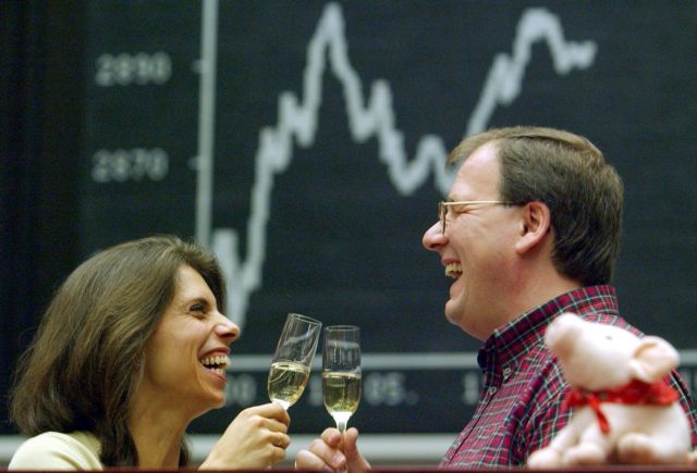 Με άλμα 4,65% υποδέχθηκε το Χρηματιστήριο την ψήφιση του μνημονίου