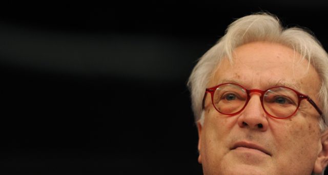 Οι Ευρωπαίοι σοσιαλιστές θέλουν να στείλουν δική τους «τρόικα» στην Ελλάδα