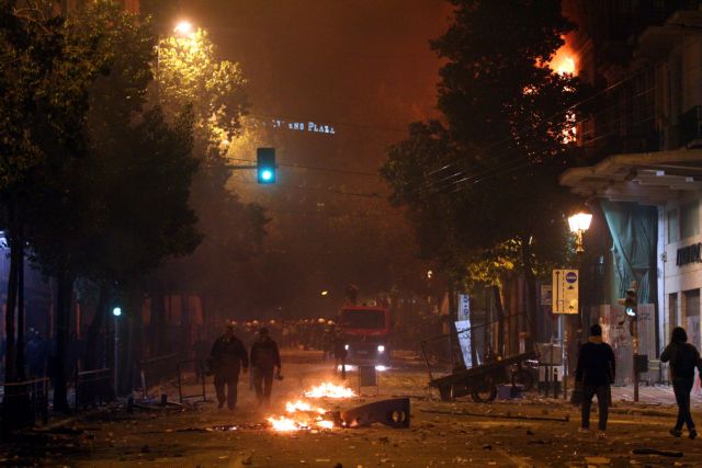 Στοιχεία και πρόσωπα συλληφθέντων στα επεισόδια δημοσιοποίησε η ΕΛ.ΑΣ.