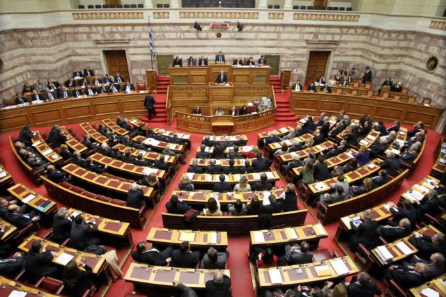 Αντιδρούν ΚΚΕ και ΣΥΡΙΖΑ στην αναβολή της συζήτησης των πολιτικών αρχηγών για το PSI