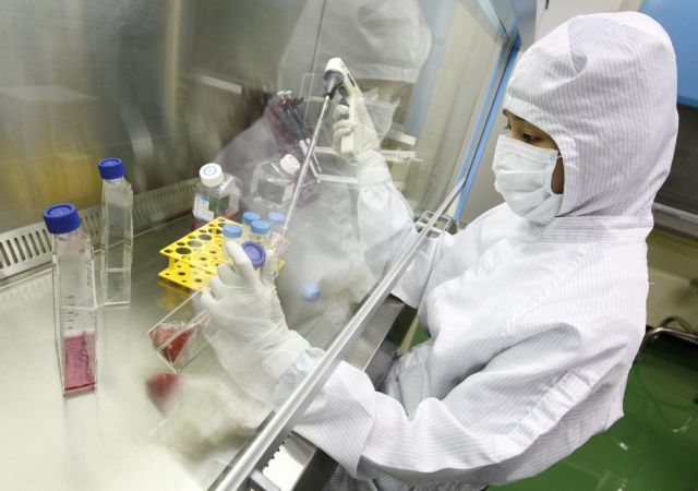 Παραμένει το μορατόριουμ στη δημοσιοποίηση ερευνών για φονικό ιό γρίπης