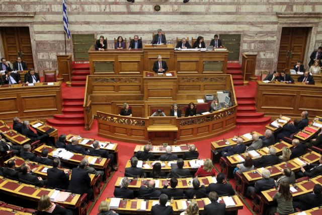 Πράσινο φως από το Ελεγκτικό Συνέδριο στο νομοσχέδιο για το «μαχαίρι» στις συντάξεις