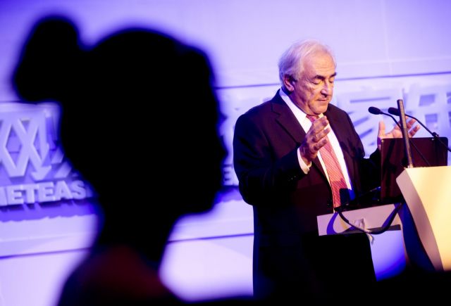 Παρατείνεται η κράτηση του Στρος-Καν μετά την ανάκριση για τα ροζ πάρτι