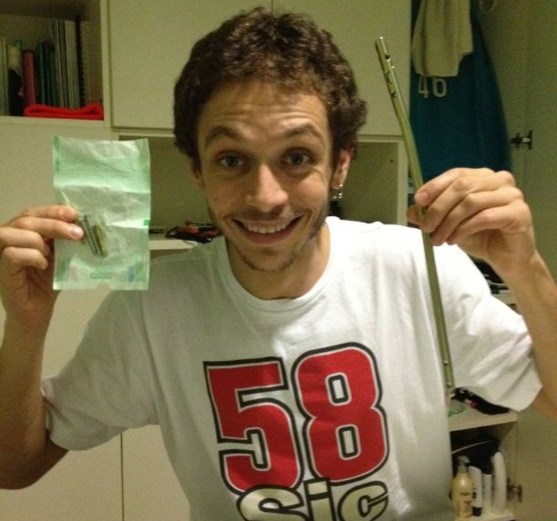 Τα «λάφυρα» από τις πτώσεις  του Valentino Rossi