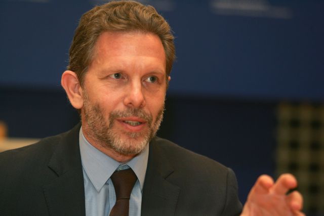 «Όσο δεν υπάρχουν ποινές από την ΕΠΟ, θα επιβάλει τις ποινές η πολιτεία» είπε ο Π.Γερουλάνος