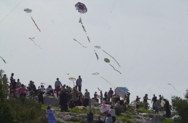Με ανοιξιάτικο καιρό η έξοδος των εκδρομέων, με βροχές η επιστροφή την Καθαρά Δευτέρα